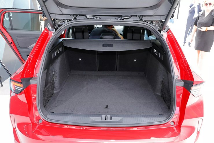 Opel Astra Sports Tourer Electric, Opel Astra, универсал Opel Astra, электромобиль Opel Astra