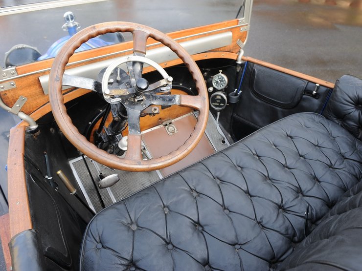 Салон Packard 1916