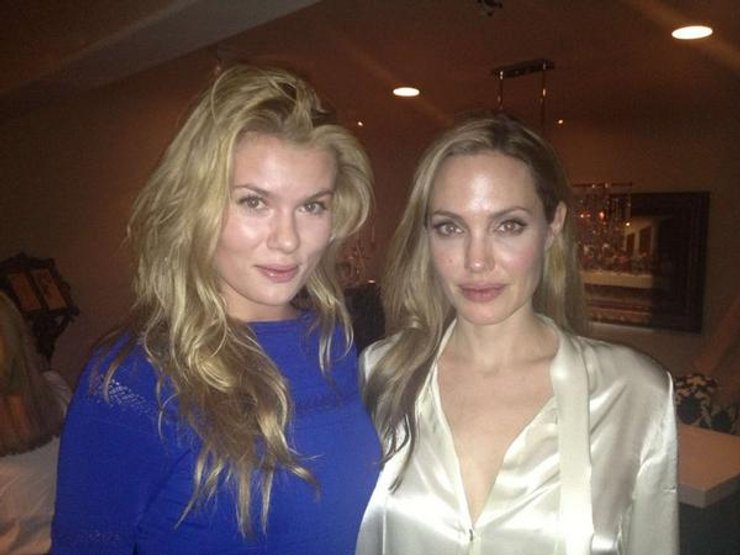 Анна Скиданова, Анджелина Джоли