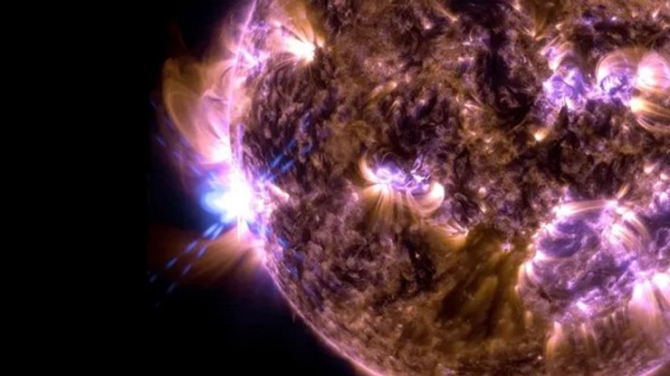 Сонце спалах