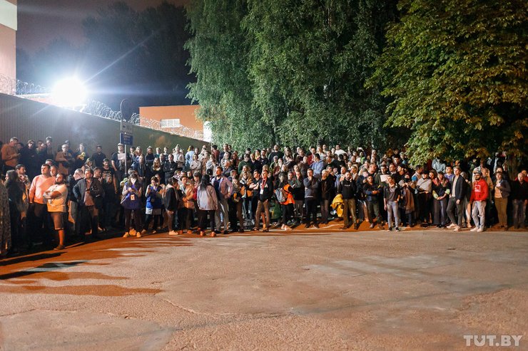 протесты в Минске, изолятр на Окрестина