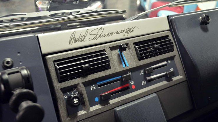 автограф Шварценеггера, Арнольд Шварценеггер, Mercedes Unimog