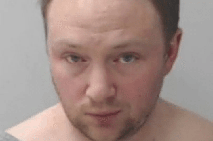 Скрытая камера, детская, тайная съемка, скрытая съемка, наблюдение за людьми, электрик тайно установил камеру, снимал людей