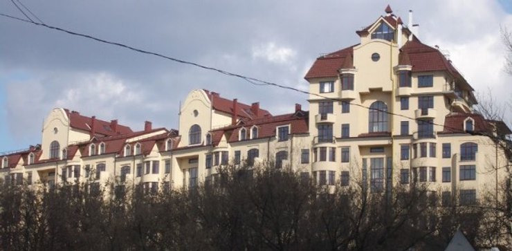 Митрополит УПЦ МП Онуфрій, Митрополит Харківський, церква, священнослужитель, московський патріархат, нерухомість