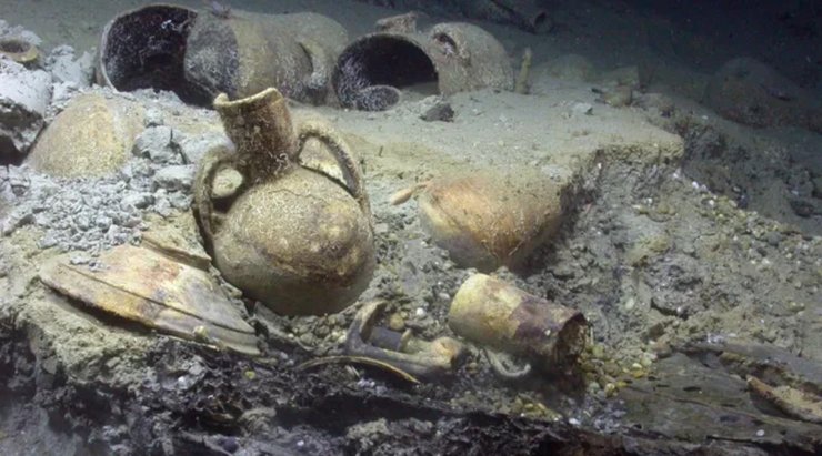 пиратский корабль, затонувший корабль