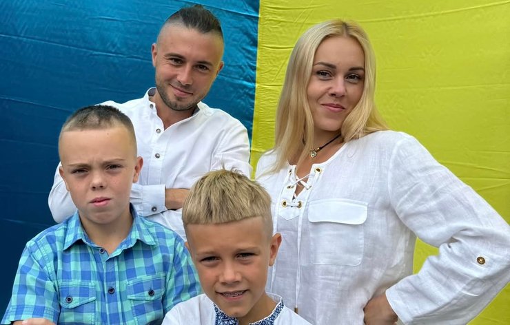 Тарас и Елена Тополя, их общие дети