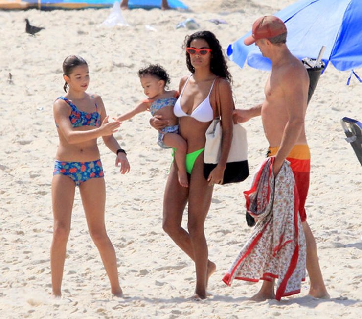 Венсан Кассель, Леони Кассель, Тина Кунаки, Амазония