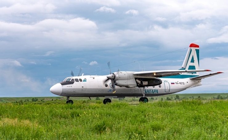 самолет ан-24