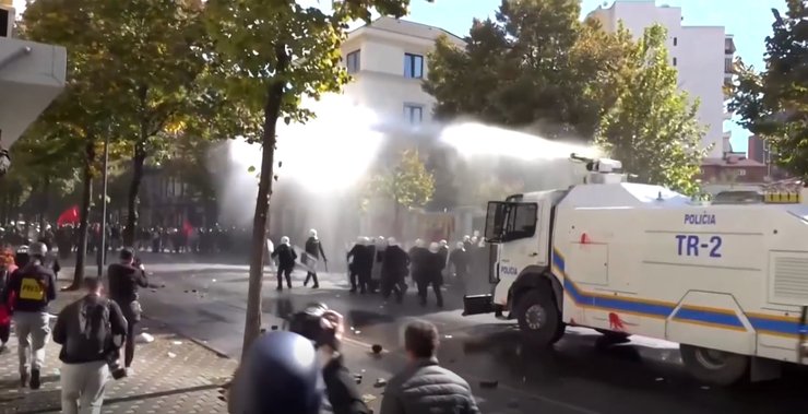 протести в Албанії 17 жовтня