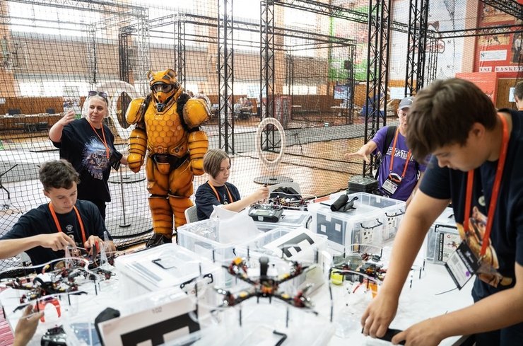 діти безпілотники