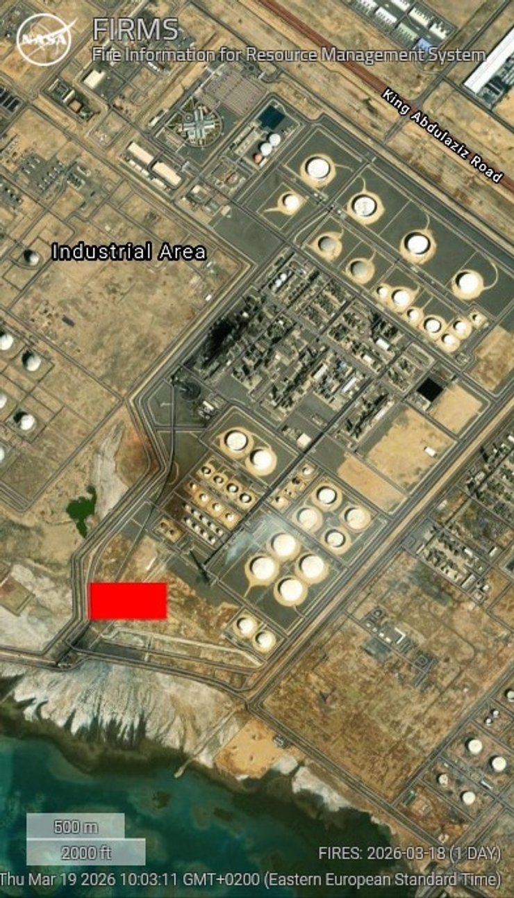 Карта з даними про пожежу на НПЗ SAMREF у порту Янбу, FIRMS NASA, 19 березня