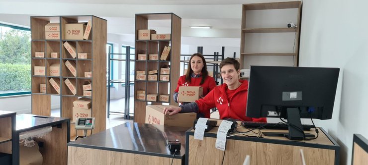 Nova Post, Новая Почта, Польша, украинские компании за рубежом, украинский бизнес за рубежом, украинский бизнес в Польше, Новая почта в Польше, Ajax Systems в Турции, Фармак в Испании