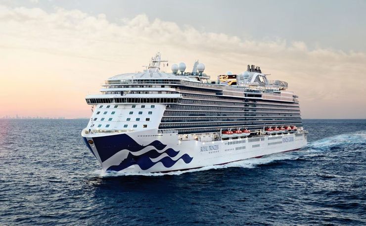 Круїзний корабель, судно, мандрівки, подорожі, цікаві історії з життя, кодові слова, біда, халепа, дивні випадки