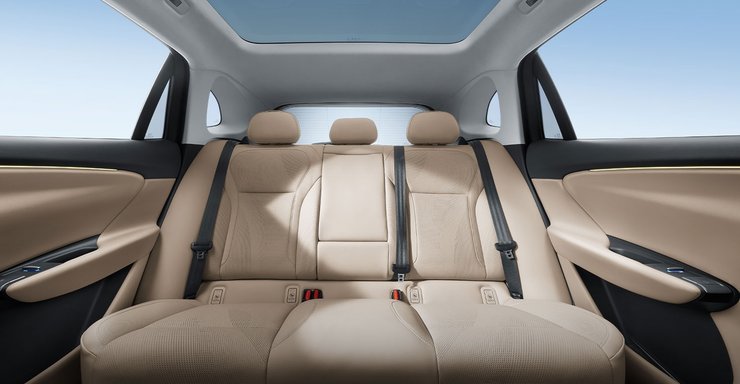 салон Hongqi Tiangong, FAW Hongqi, новый Hongqi Tiangong 06, электромобиль Hongqi, кроссовер Hongqi