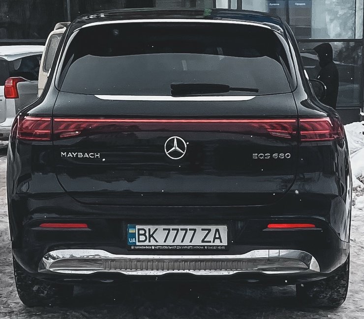 Mercedes-Maybach EQS680