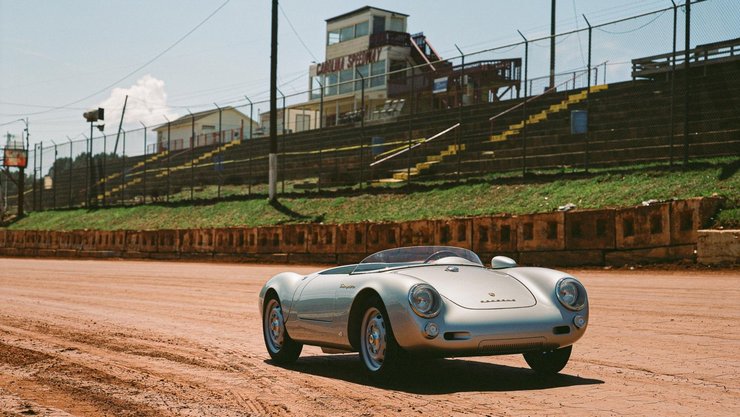 Porsche 550
