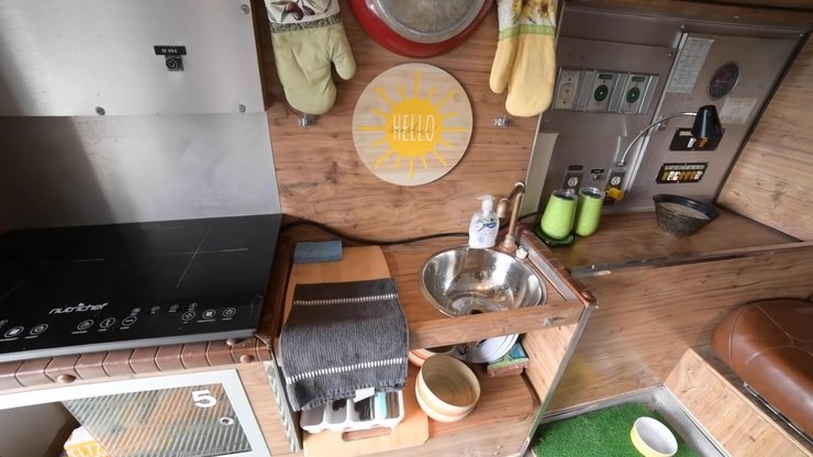 карета скорой помощи, Chevrolet Silverado, дом на колесах