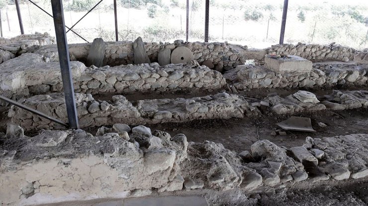 Греция, археологи, раскопки, город, находка, археология, открытие, гробница, история, название, Серрес, здания, посуда, сооружения, купальни, Македонский, исследования