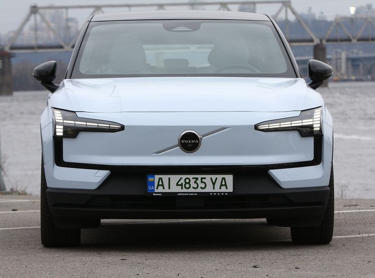 Volvo EX30, Volvo EX30 2024, новий Volvo EX30, електромобіль Volvo, кросовер Volvo, Volvo EX30 в Україні