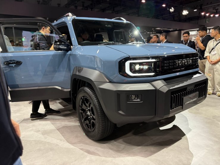 Toyota Land Cruiser FJ новый внедорожник Toyota FJ