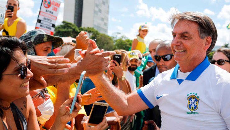 бразилия, коронавирус, жаир болсонару, митинг, фото