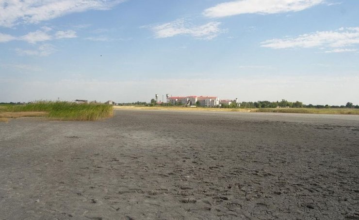 солоний лиман озеро