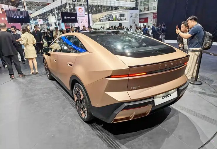 электромобиль Hyundai Ioniq V