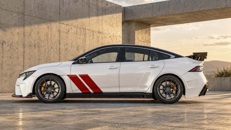 Автомобиль Nissan Sentra Spec-V Concept