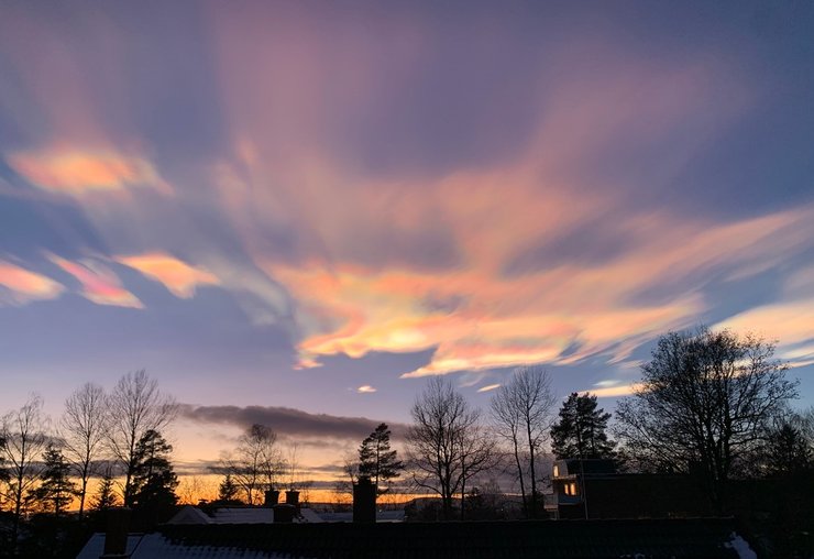 Перламутровые облака