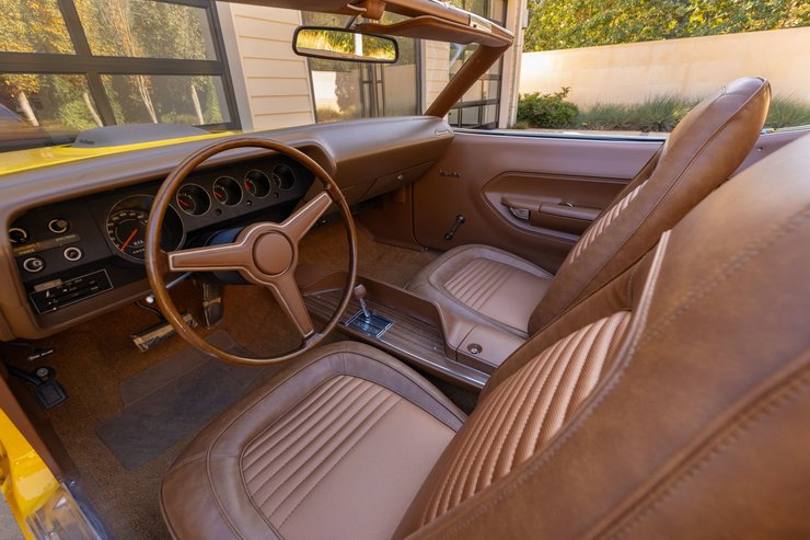 салон Plymouth Barracuda, Plymouth Barracuda Hemi, Plymouth Barracuda 1970