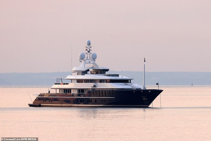 Triple Seven, яхта, яхта Абрамовича, роман абрамович