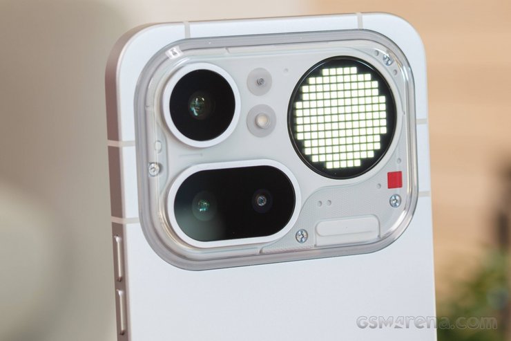 Nothing Phone (4a) Pro огляд