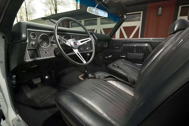салон Chevrolet Chevelle 1970 года, Chevrolet Chevelle, Chevrolet Chevelle SS, Chevrolet Chevelle LS6