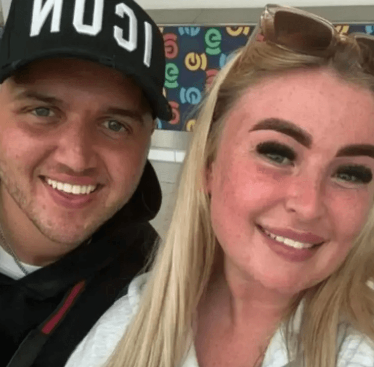 Люсі з партнером