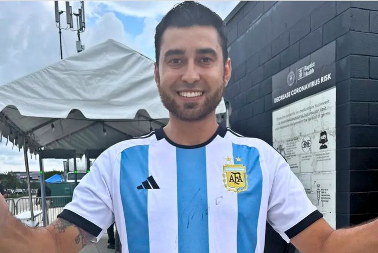 автограф Месси