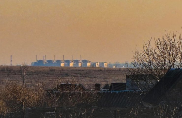 фото ЗАЭС после вторжения РФ и исчезновения Каховского водохранилища