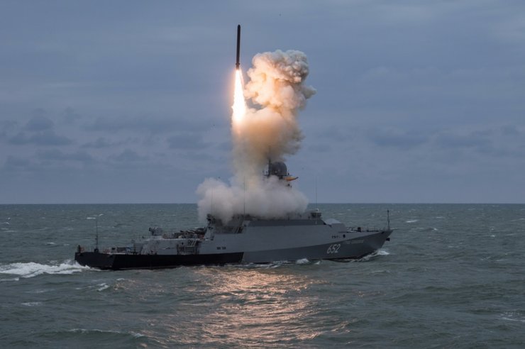 Каспийская флотилия РФ, пуск калибров, ракетный обстрел