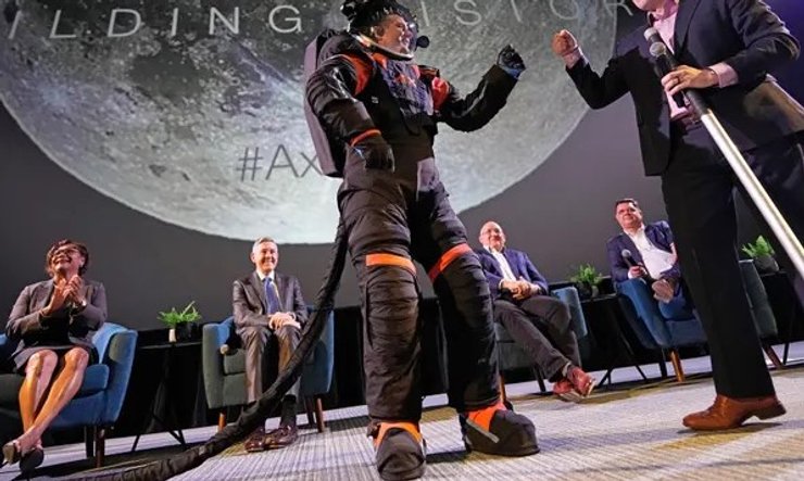 скафандр, Луна, AxEMU