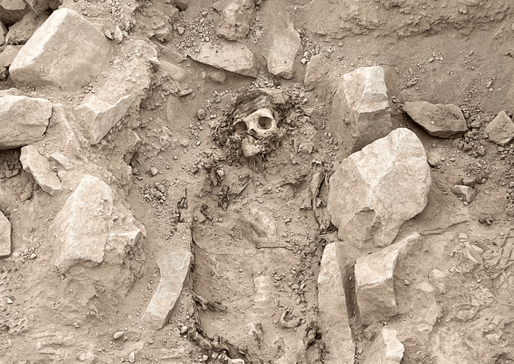 мумія, розкопки, дослідження, археологія, Перу, храм, відкриття, поховання, доіспанські артефакти, маньчжурська культура, будівництво храмів, андська нація, стародавні рештки, церемоніальні жертвоприношення