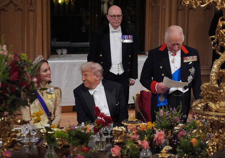 Кейт Миддлтон и Дональд Трамп на банкете