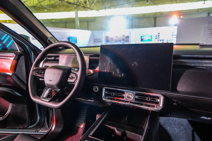 Салон Chery Tiggo V