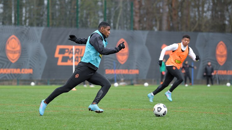 тете , шахтер