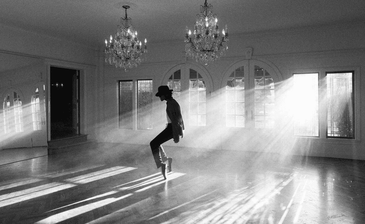 кадр із фільму, чоловік, танець