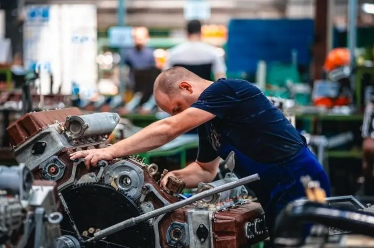 производство двигателей БМП-3