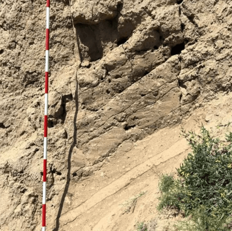 Дорога связана с первым императором Китая