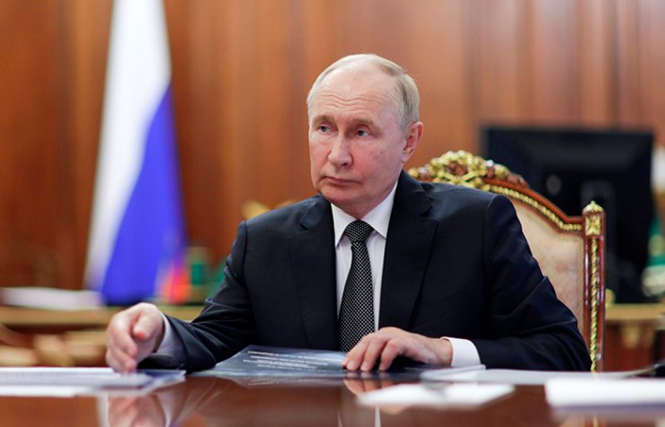 какой Путин в жизни