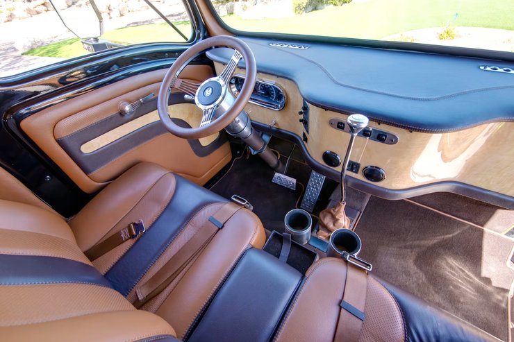 салон White 3000 COE, White 3000, Алексей Сахновский