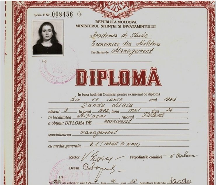 Майя Санду, образование