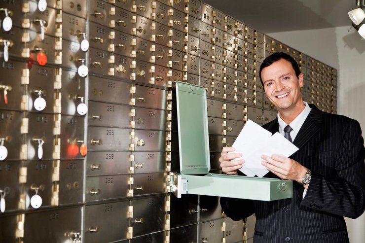 Банковская ячейка, Описание сейфовой ячейки в банке, фото