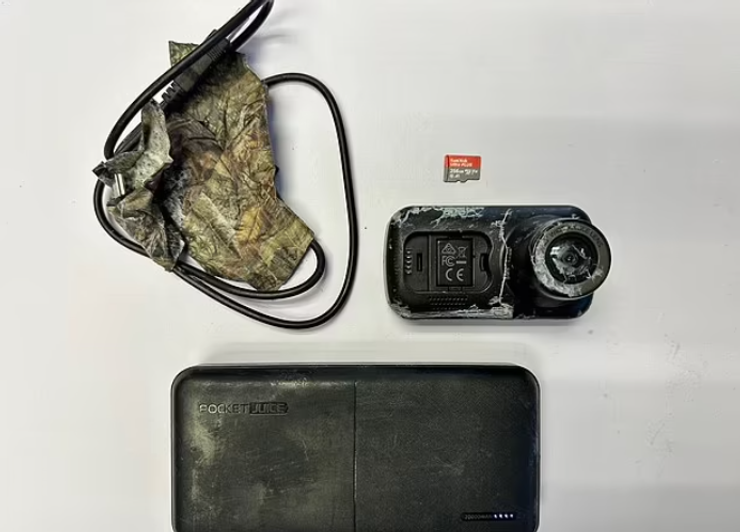 Воры следили за домом с помощью скрытой камеры, находка, криминал, ограбление, фото, США